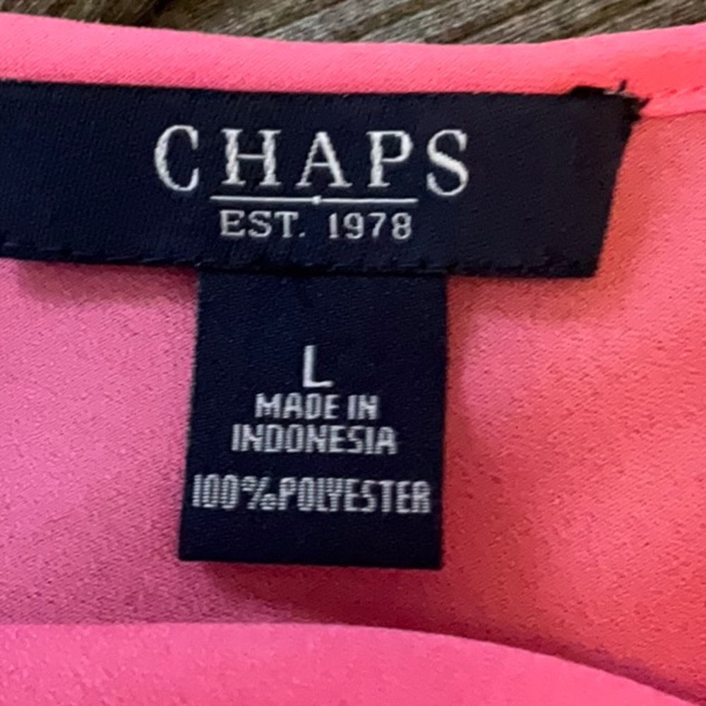 Bundle Of 4 Items. - image 6